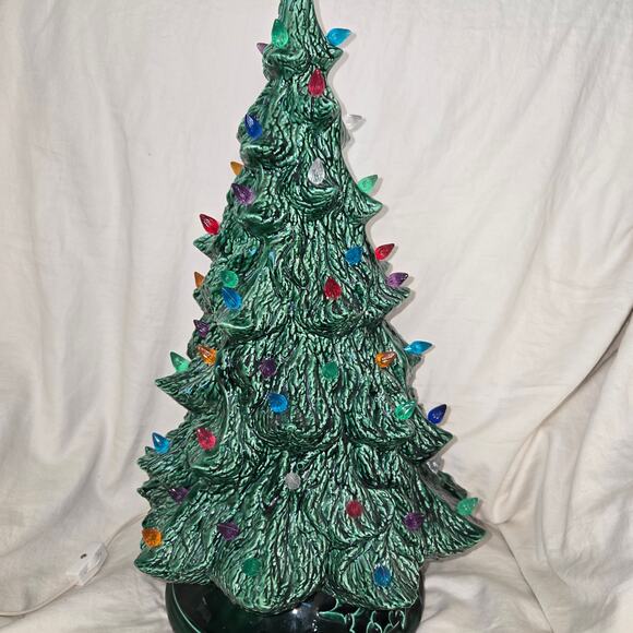 VTG Nowell Mold 2-Piece Ceramic Christmas Tree Lights 18" Beautiful *read* - Picture 7 of 15
